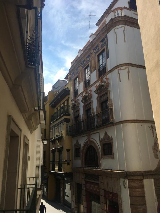 Cathedral Studio, Luxury Studio In Cathedral Area, Parking Optional Sevilla Eksteriør bilde